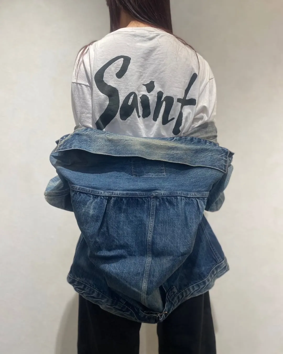SAINT Mxxxxxx SS TEE/SUPER DIRTY/WHT oil painting SAINT SUPER DIRTY slogan TEE off-white S-XL Made of original OE yarn tube weaving without side seams to distinguish the split fabrics original consistent VINTAGE label/little angel anti-counterfeiting label top printing technology highly restored original details